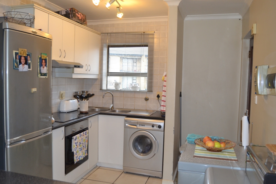 2 Bedroom Property for Sale in Fairview Golf Estate Western Cape